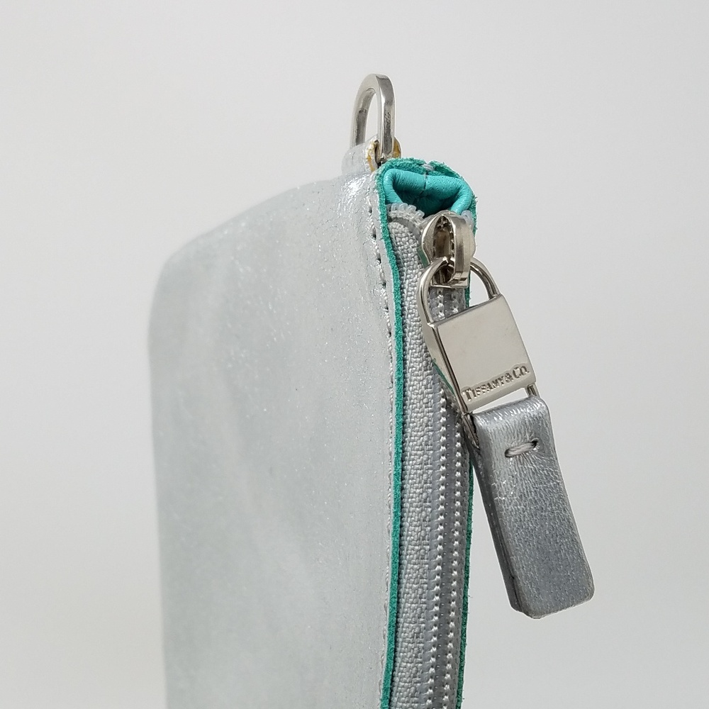 Tiffany & Co silver leather pouch 9×5 brand new - Picture 4 of 6